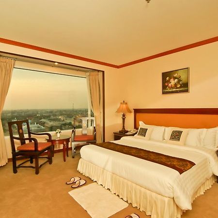 Champasak Grand Hotel Pakse Exterior photo