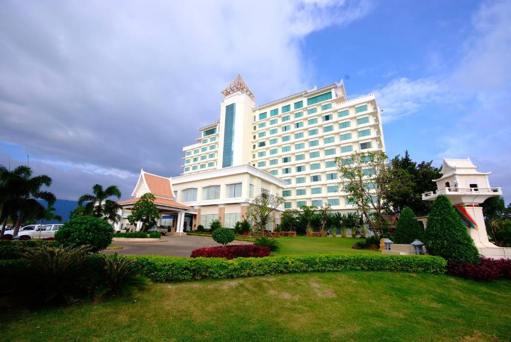 Champasak Grand Hotel Pakse Exterior photo