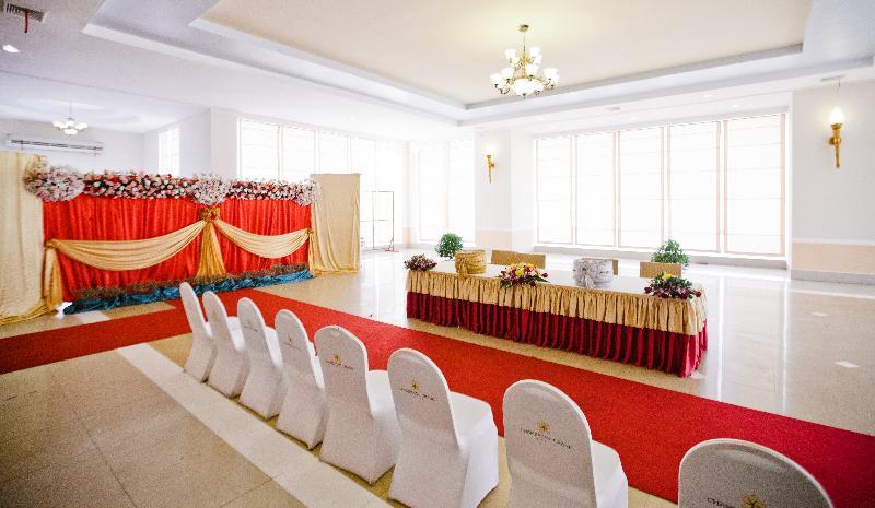 Champasak Grand Hotel Pakse Exterior photo